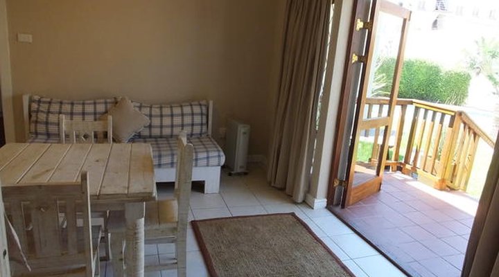 Pollok Guest Lodge