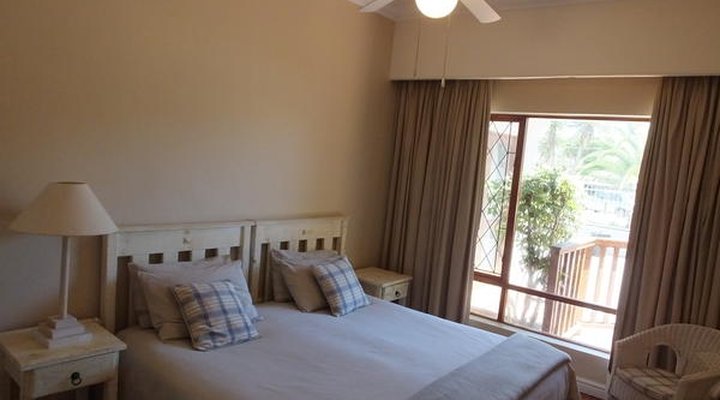 Pollok Guest Lodge