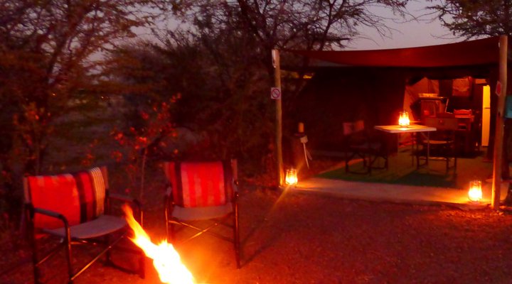 Thorn Tree Bush Camp - Accommodation