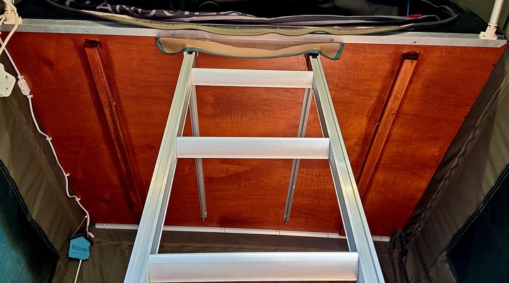 Thorn Tree Bush Camp - Accommodation