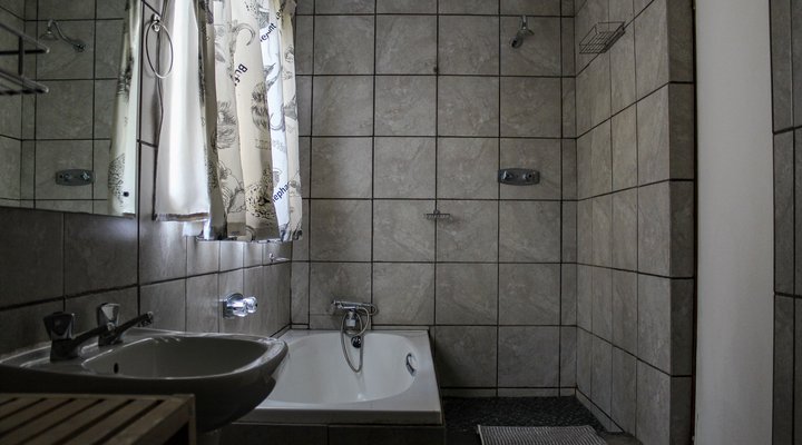 Thorn Tree Bush Camp - Accommodation