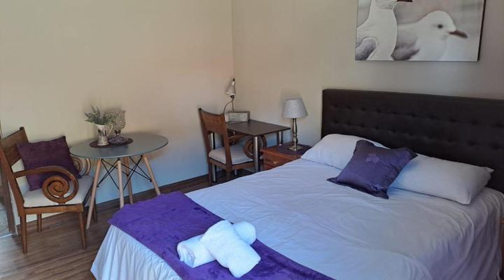 24 Onvrey Guest House