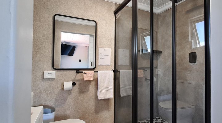 Vincent Valley Lodge