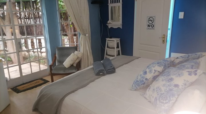 Aqua View Riverside Guest House
