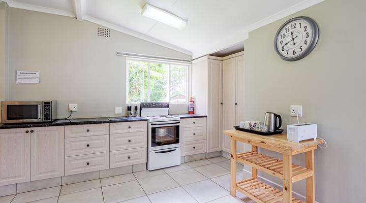 Pendennis, Hillcrest