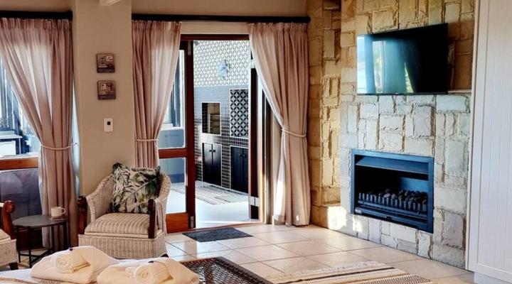 Nicola's at Costa Sarda Knysna