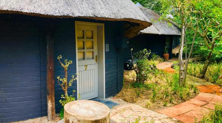 Shangri-La Country Hotel