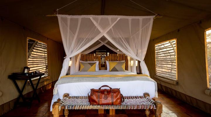 Evolve Back Gham Dhao Lodge, Kalahari