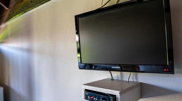 Sandstone Sleeper Estate