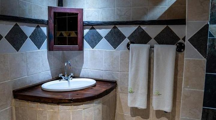 Sandstone Sleeper Estate