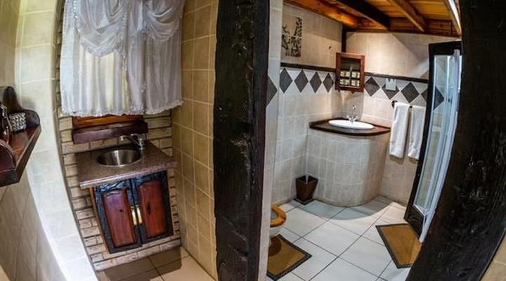 Sandstone Sleeper Estate