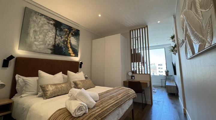 Bree Street Apartment - Explore, Eat, Experience Cape Town
