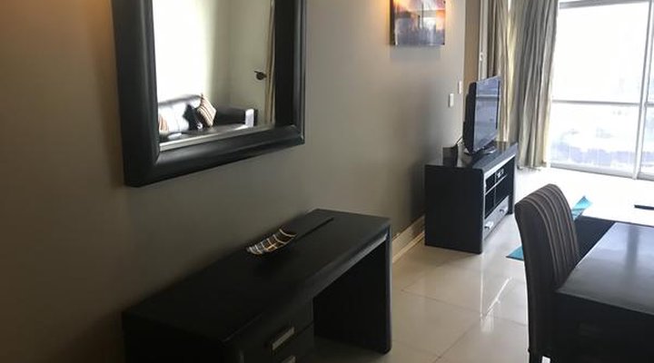 First Divine Suites - Hydro Park