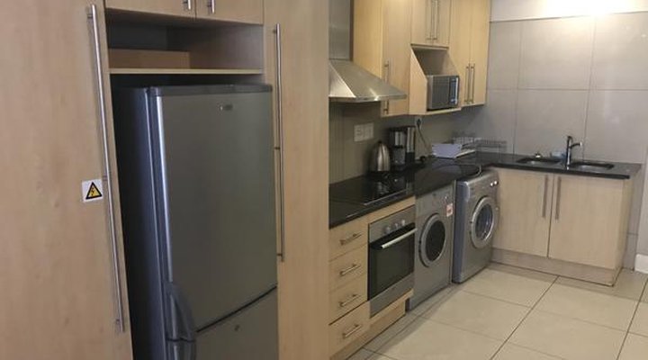 First Divine Suites - Hydro Park