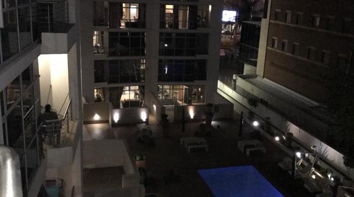 First Divine Suites - Hydro Park