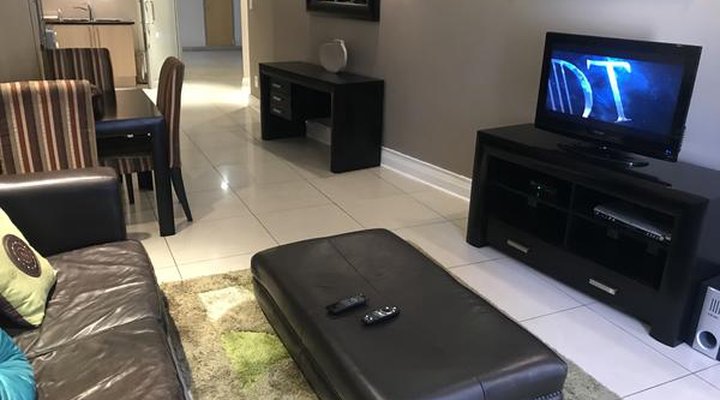 First Divine Suites - Hydro Park