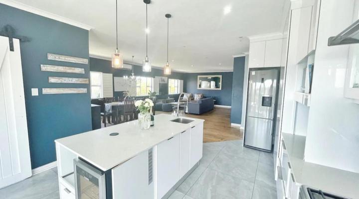 North Breeze Retreats