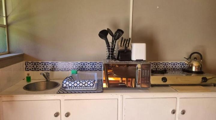 Angel 8 AirBnB Self-catering Accommodation