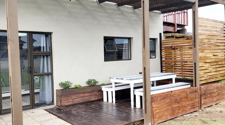 Atlantis Haven Self Catering Accommodation- Sunrise On Sea