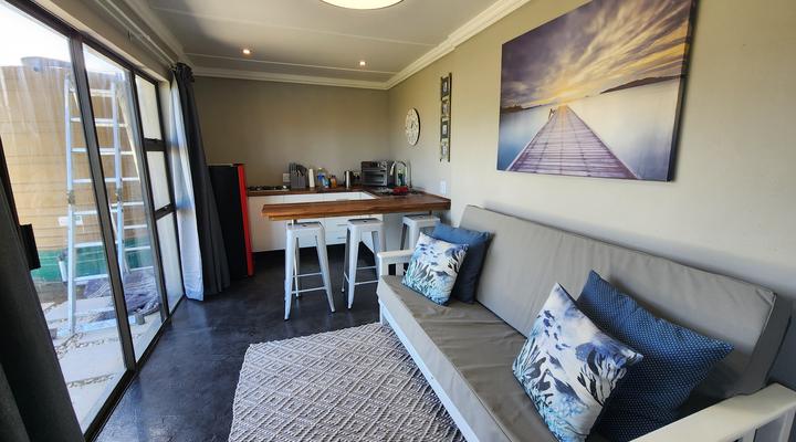 Atlantis Haven Self Catering Accommodation- Sunrise On Sea