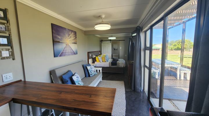 Atlantis Haven Self Catering Accommodation- Sunrise On Sea