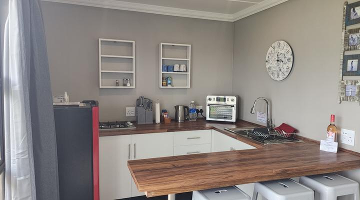 Atlantis Haven Self Catering Accommodation- Sunrise On Sea