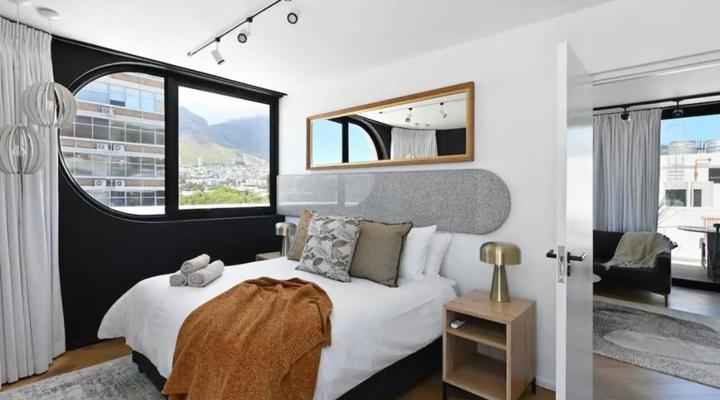 Stay Amazing PMC - Tuynhuys