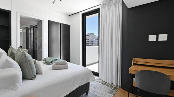 Stay Amazing PMC - Tuynhuys