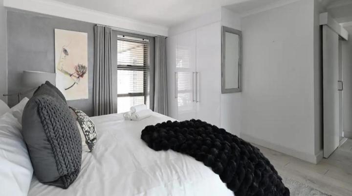 Stay Amazing PMC - Soho