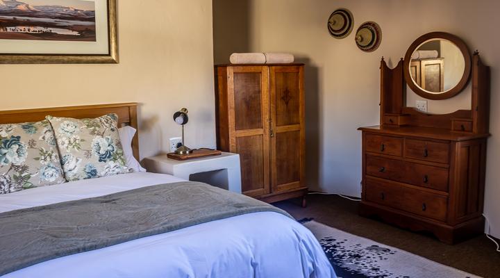 Sani Mountain Escape