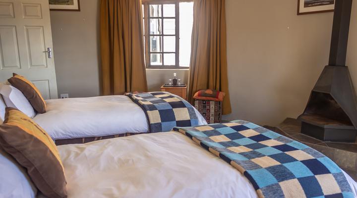 Sani Mountain Escape