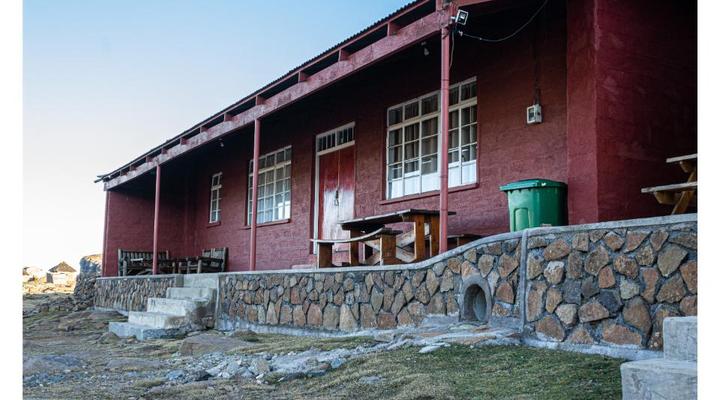 Sani Mountain Escape