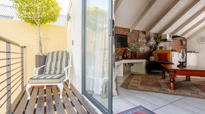 Los Olivos at the Yard