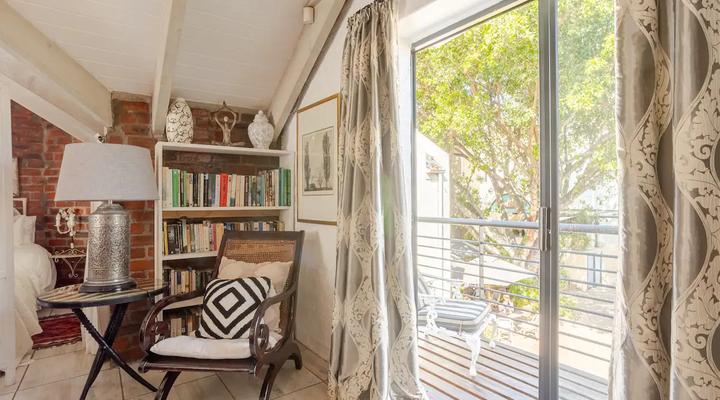 Los Olivos at the Yard