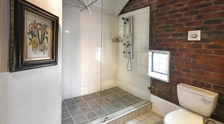 Los Olivos at the Yard