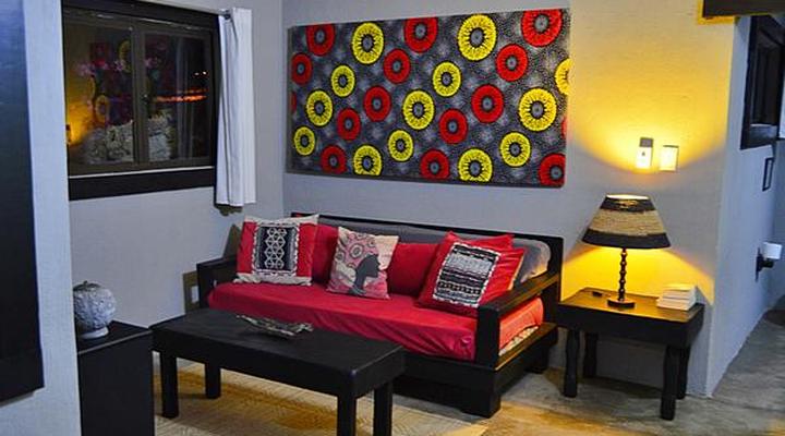 Foxy Crocodile Bush Lodge & Kruger Safaris