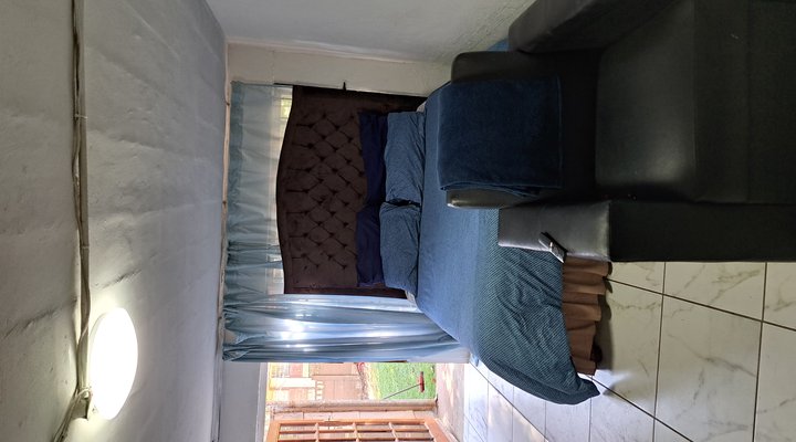 PMB Backpackers