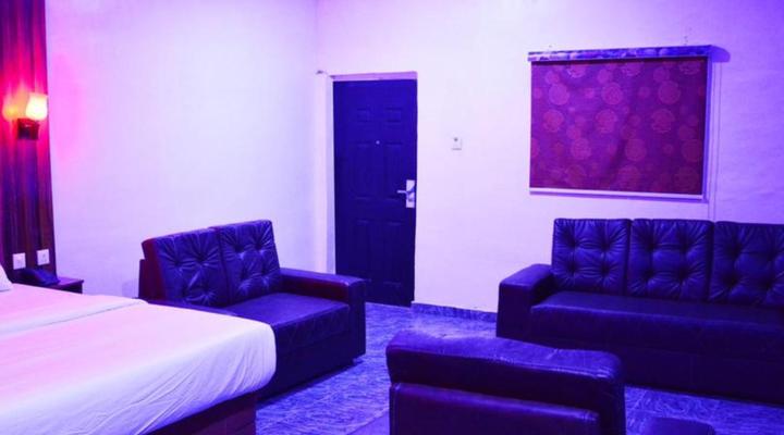 Dallas Grand Beach Hotel & Resort