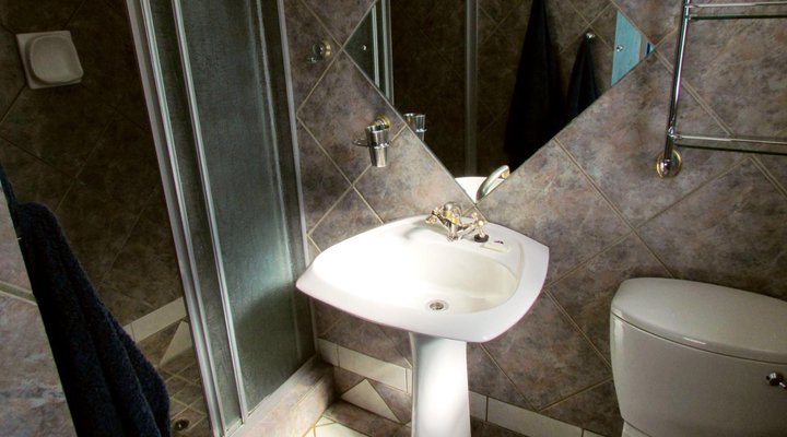 Mountjoy Guest Lodge