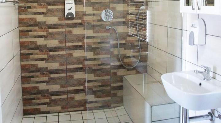 Alucarni Guest House