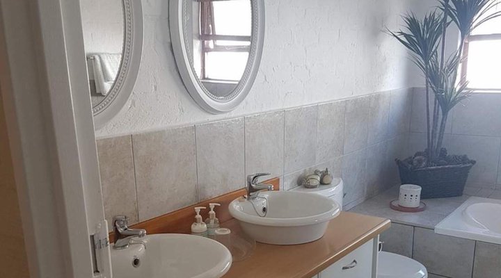 Harbour View Self-Catering