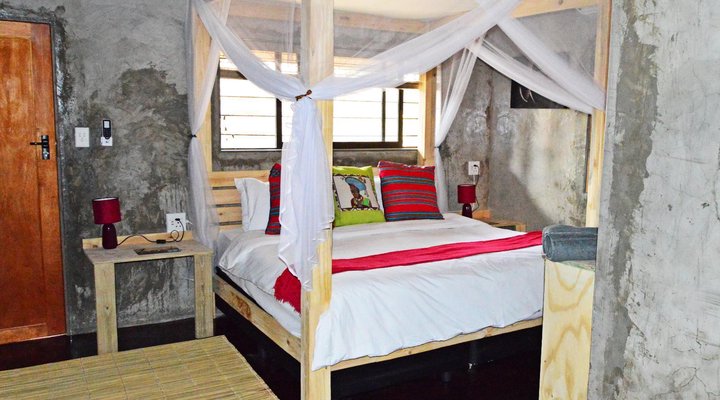 African Bush Backpackers