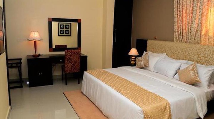 Stonehedge Hotel