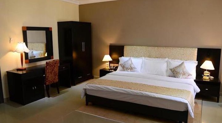 Stonehedge Hotel