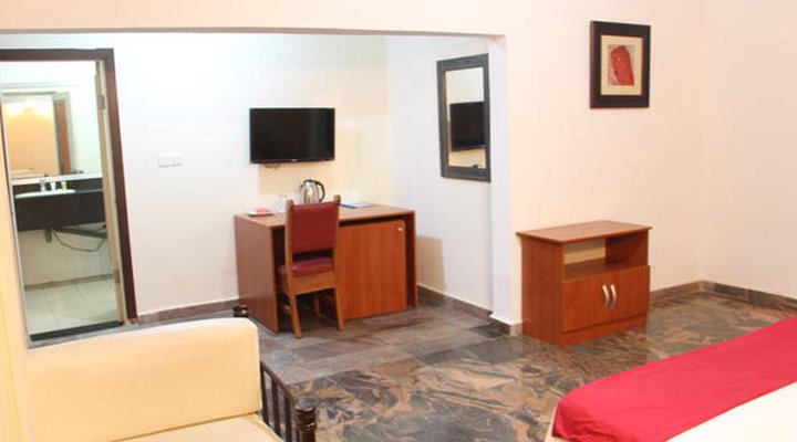 Casalinda Hotel & Gallery Resort