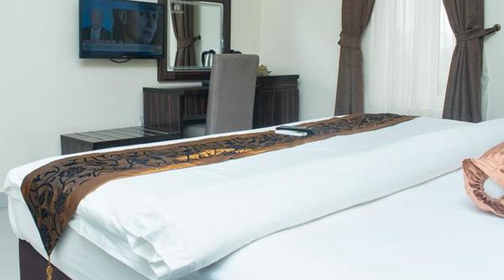 Pennsylvania Avenue Hotel