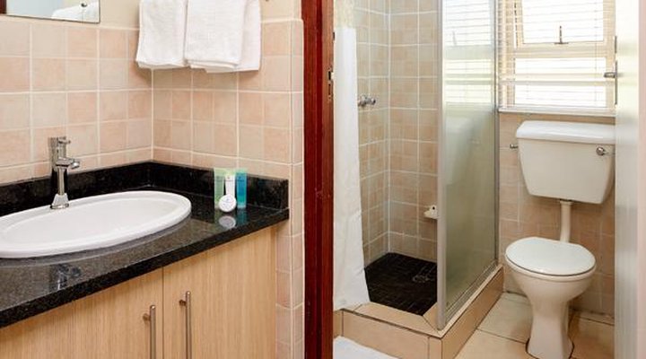 Chaka's Rock Chalets