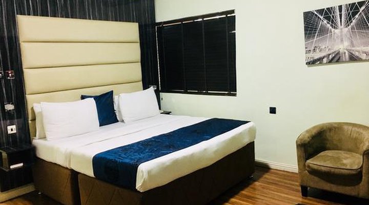De Brit Hotel