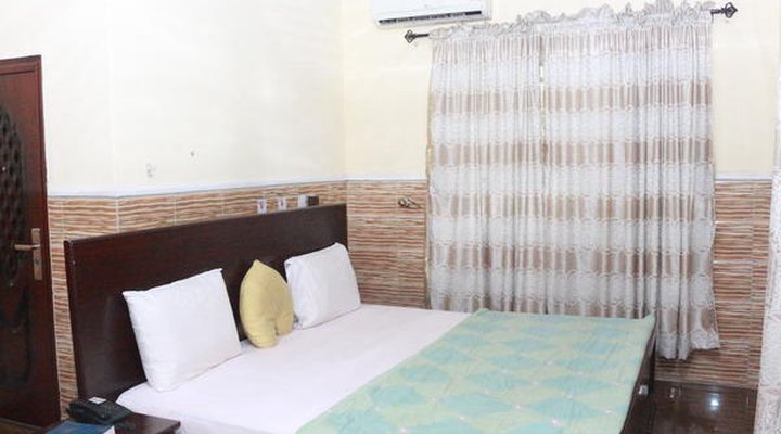 L & L Executive Hotels