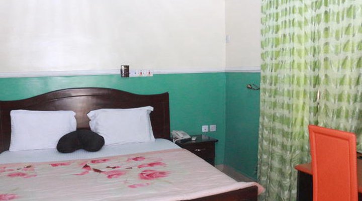 L & L Executive Hotels